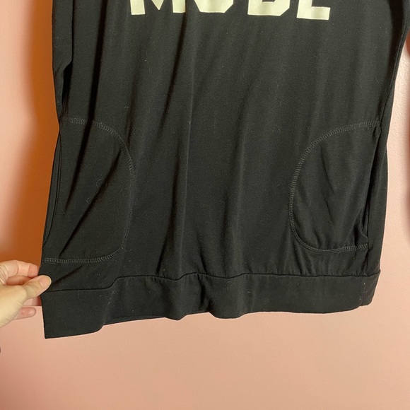 “MOM MODE” Black Crewneck Sweater - Picture 3 of 4